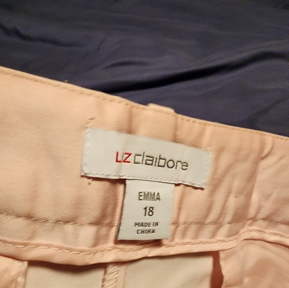 Liz Claiborne pink slacks. - Picture 4 of 4